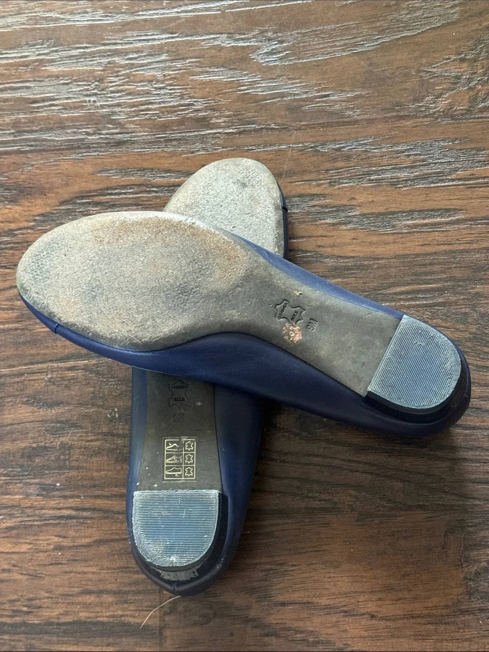 Tory Burch Navy Leather Ballet Flats with Turquoise Logo